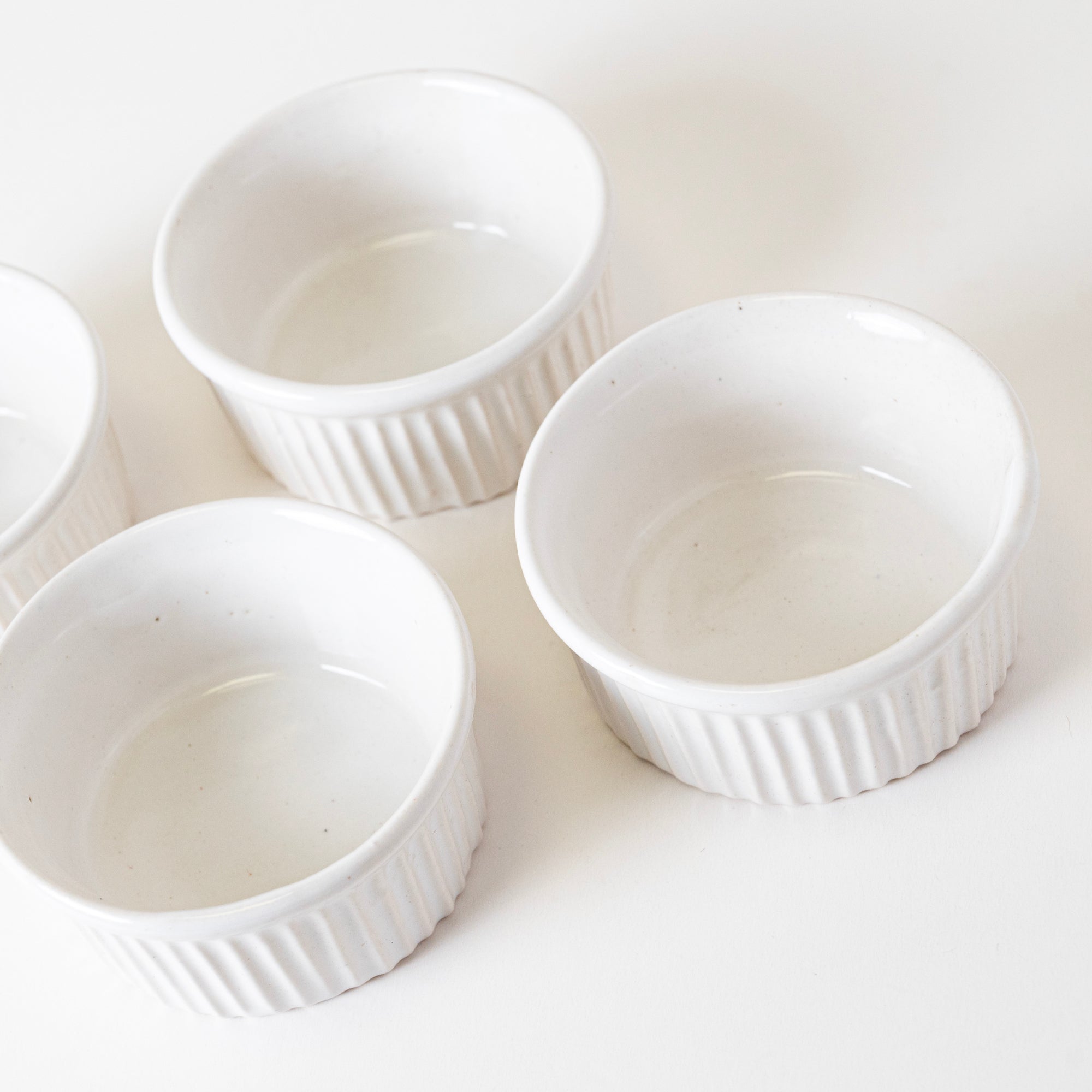 Elegance Edge Condiment