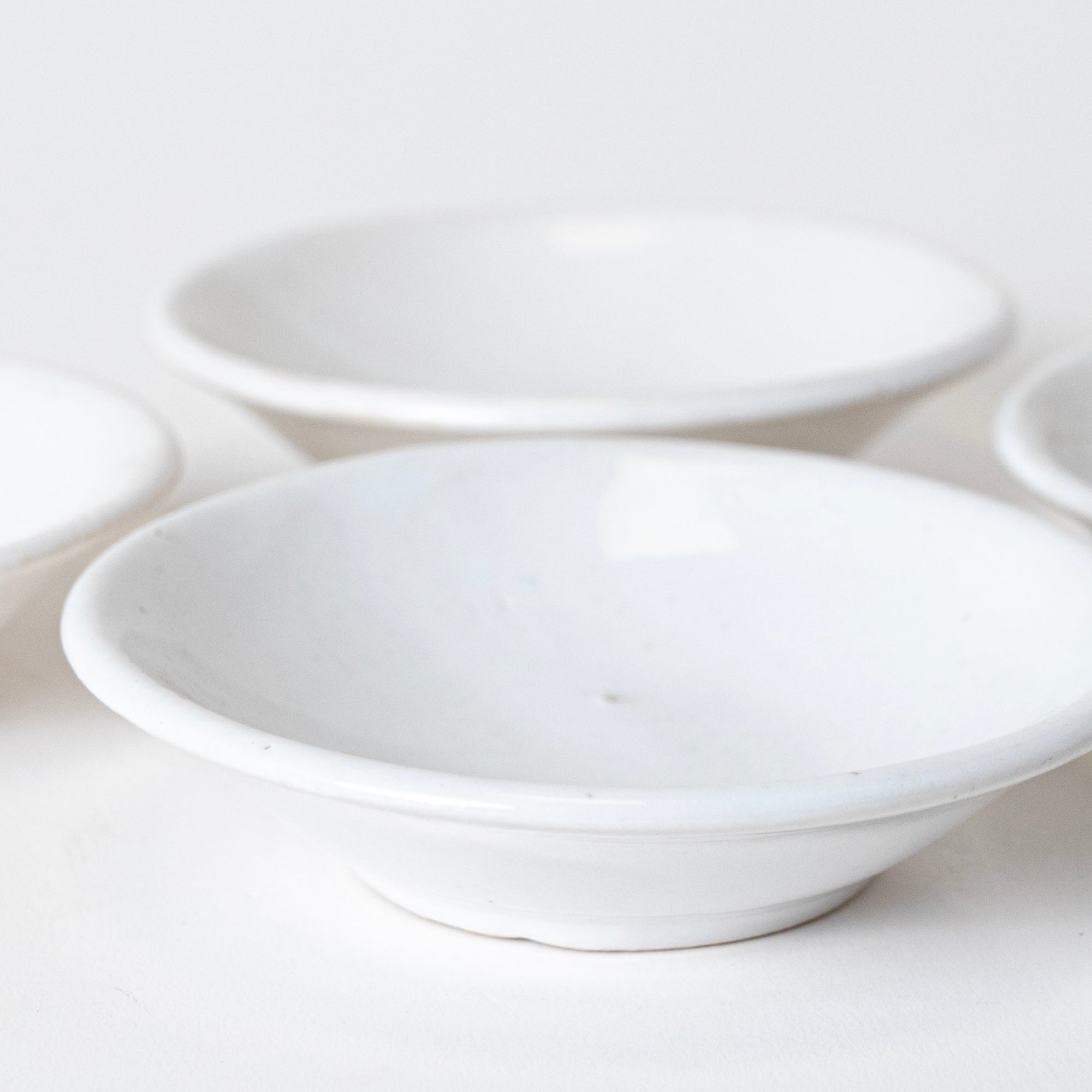 Pristine Pour Condiment