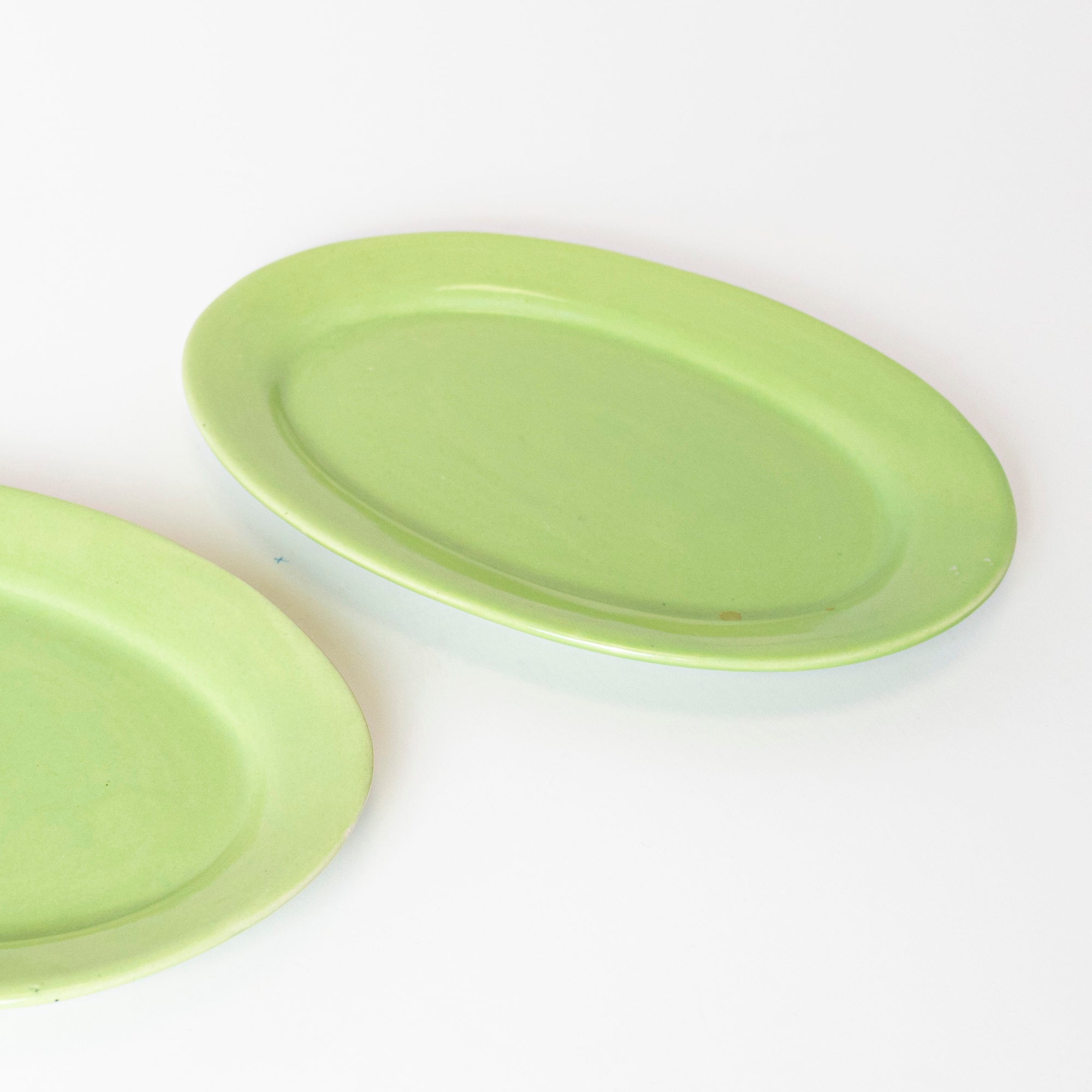 PRISTINE GREEN PLATTER