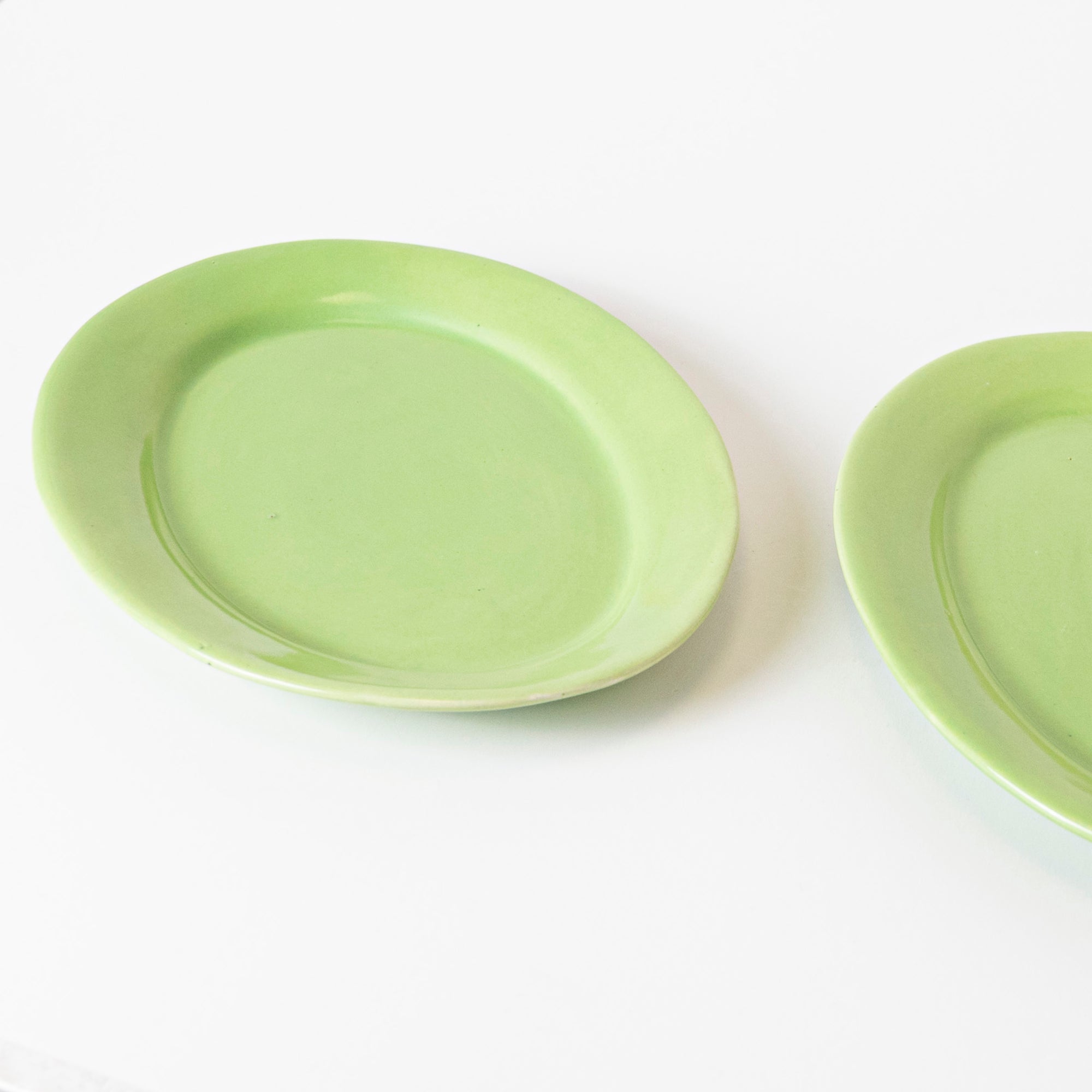 PRISTINE GREEN PLATTER