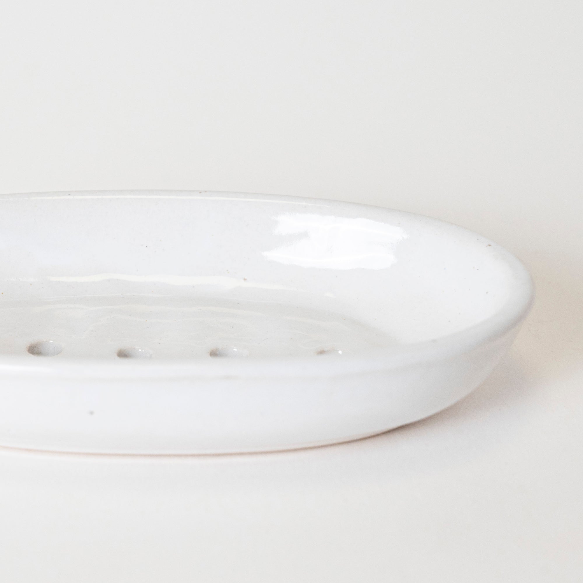 White Wave Soap Dish