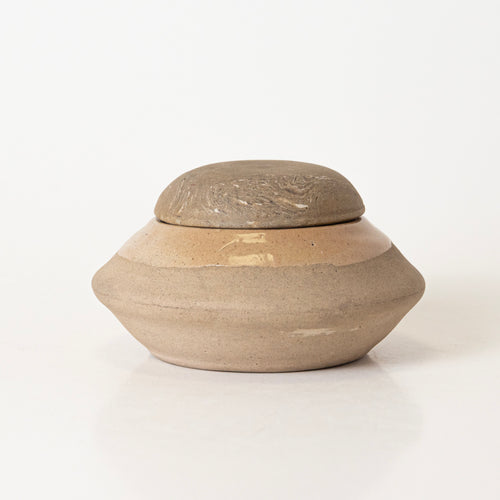 Beige Sandstone Jar - Kalakriti