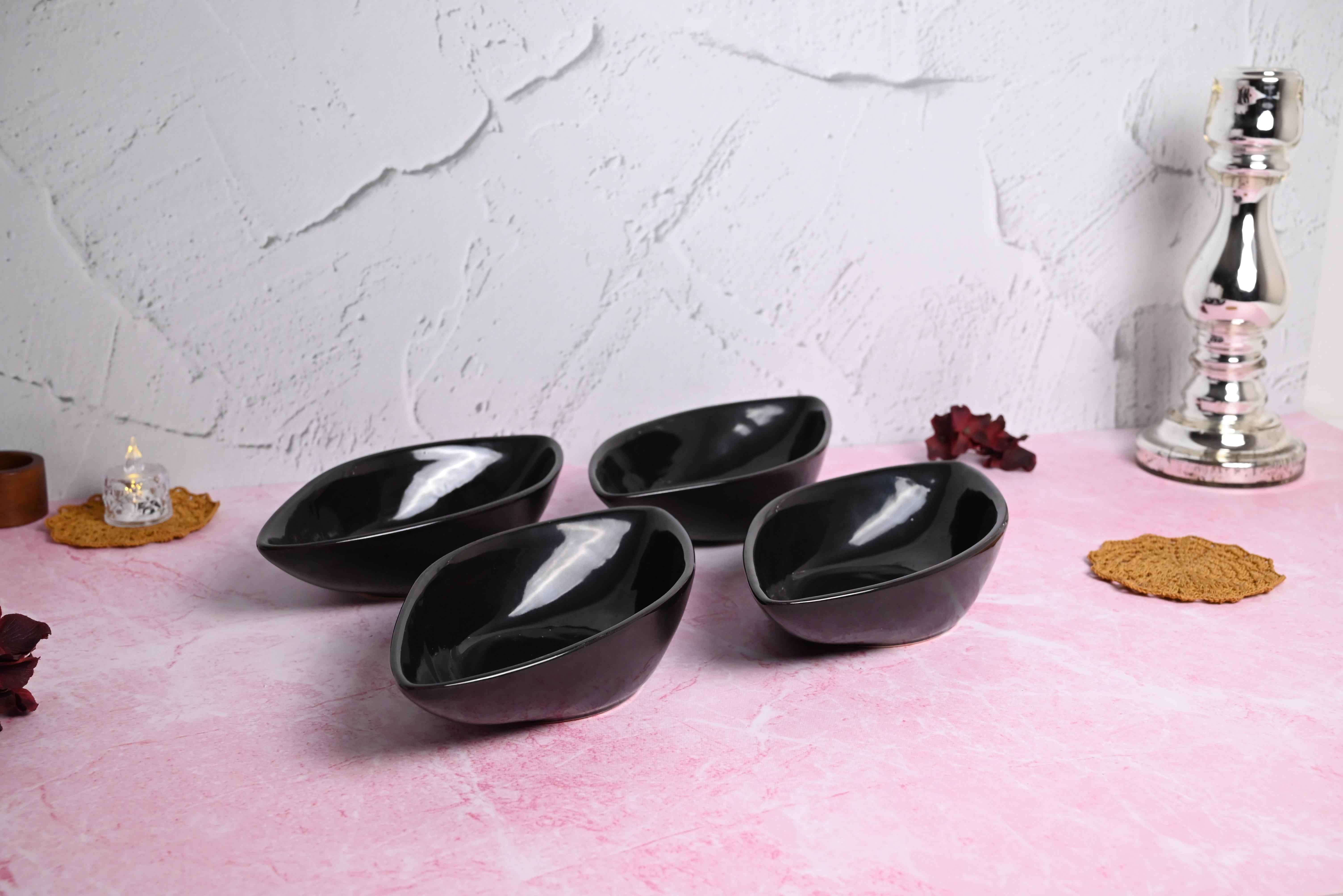 Obsidian Curve Bowl (Set of 4)