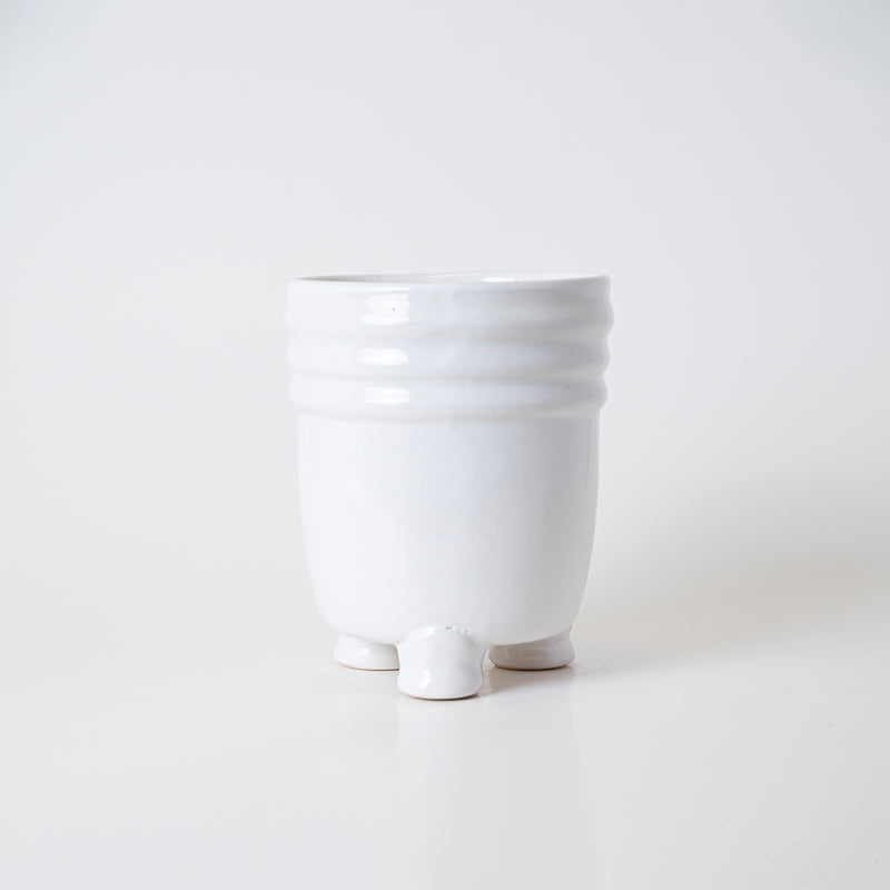 SNOWY TRI LEGGED - Kalakriti