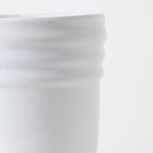 SNOWY TRI LEGGED - Kalakriti