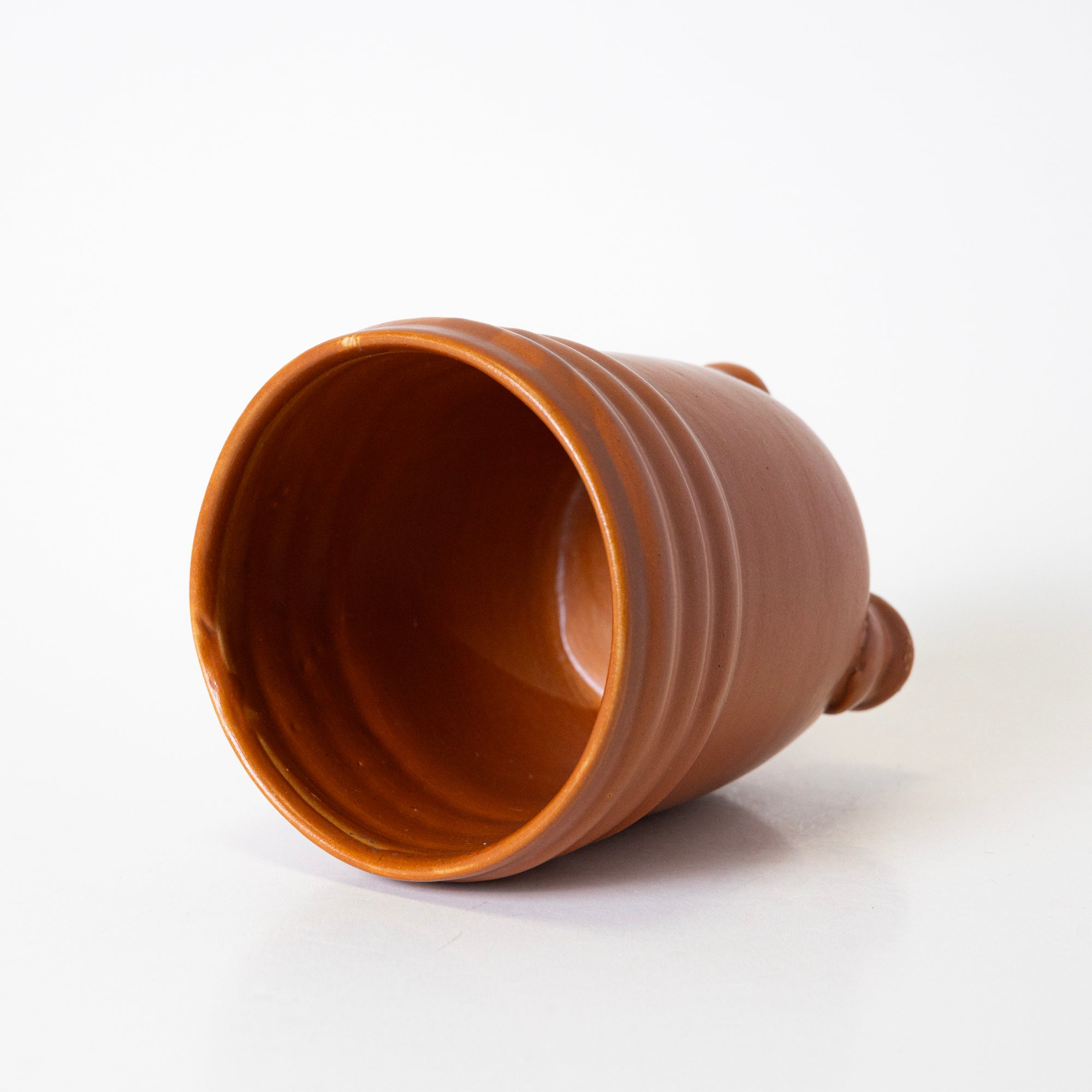 HESSONITE TRI LEGGED