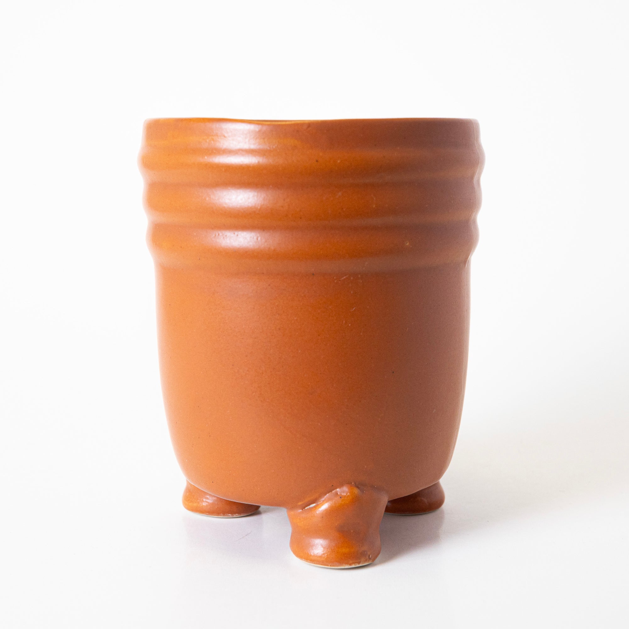 HESSONITE TRI LEGGED