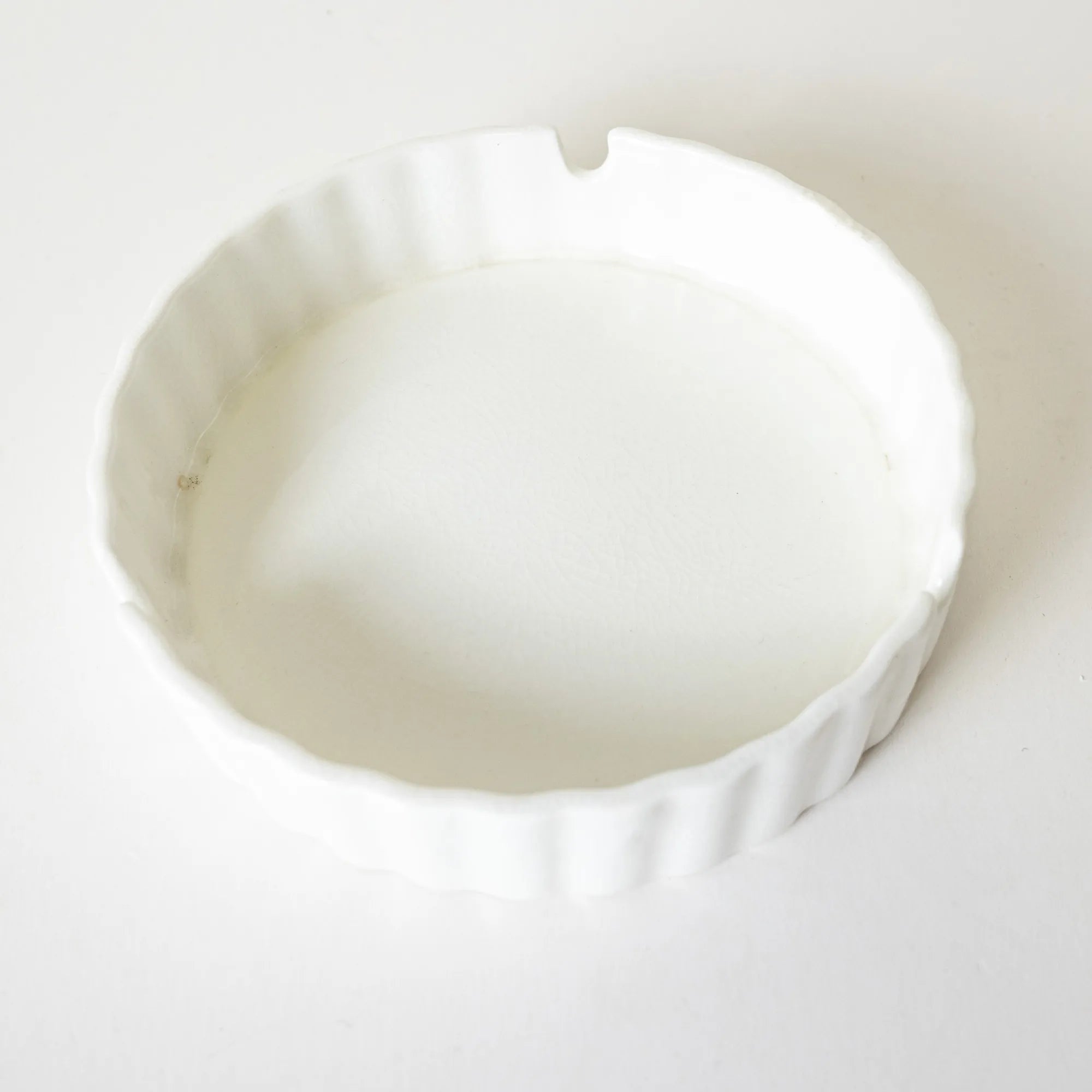 Classic Silhouette Ashtray