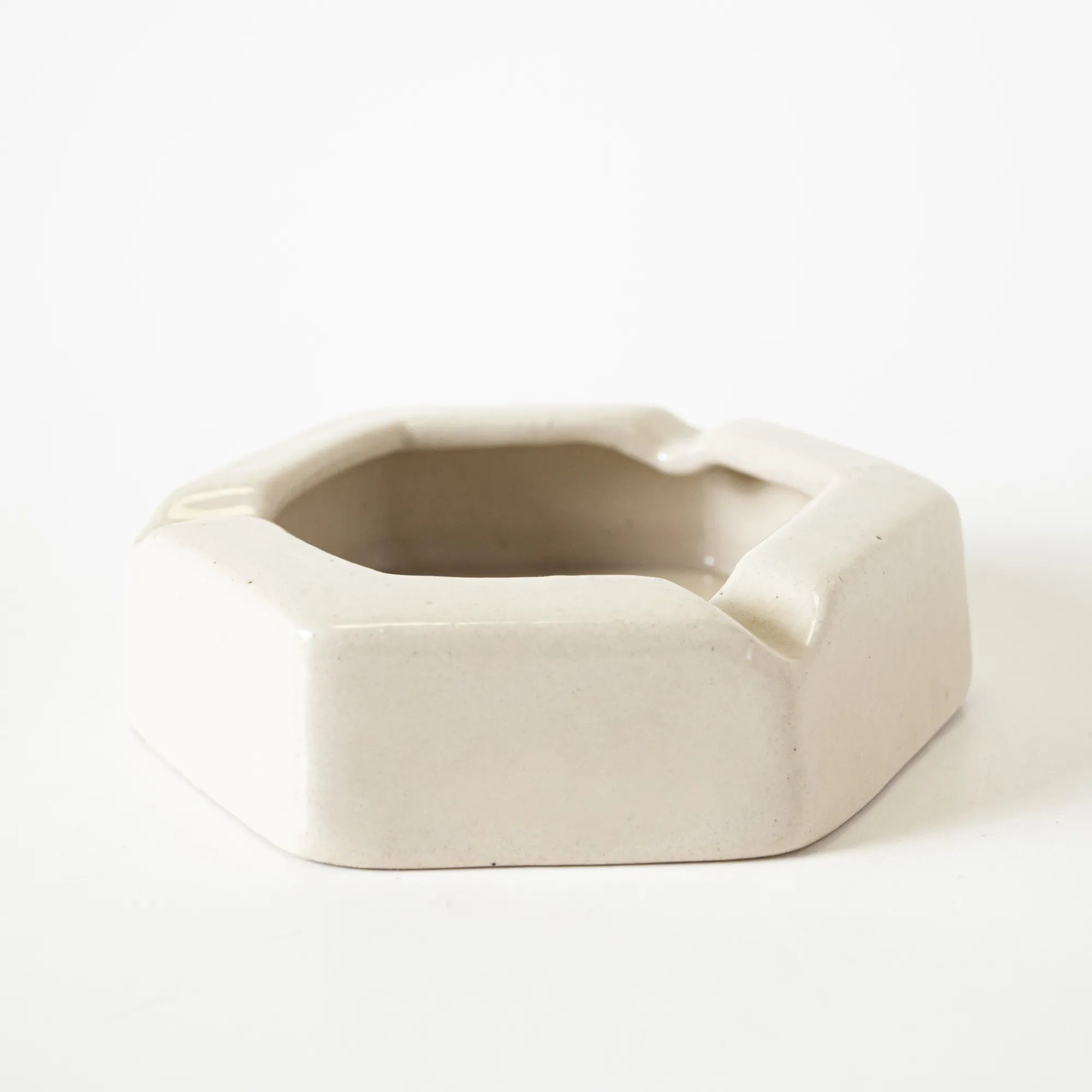 Pentagon Horizon Ashtray