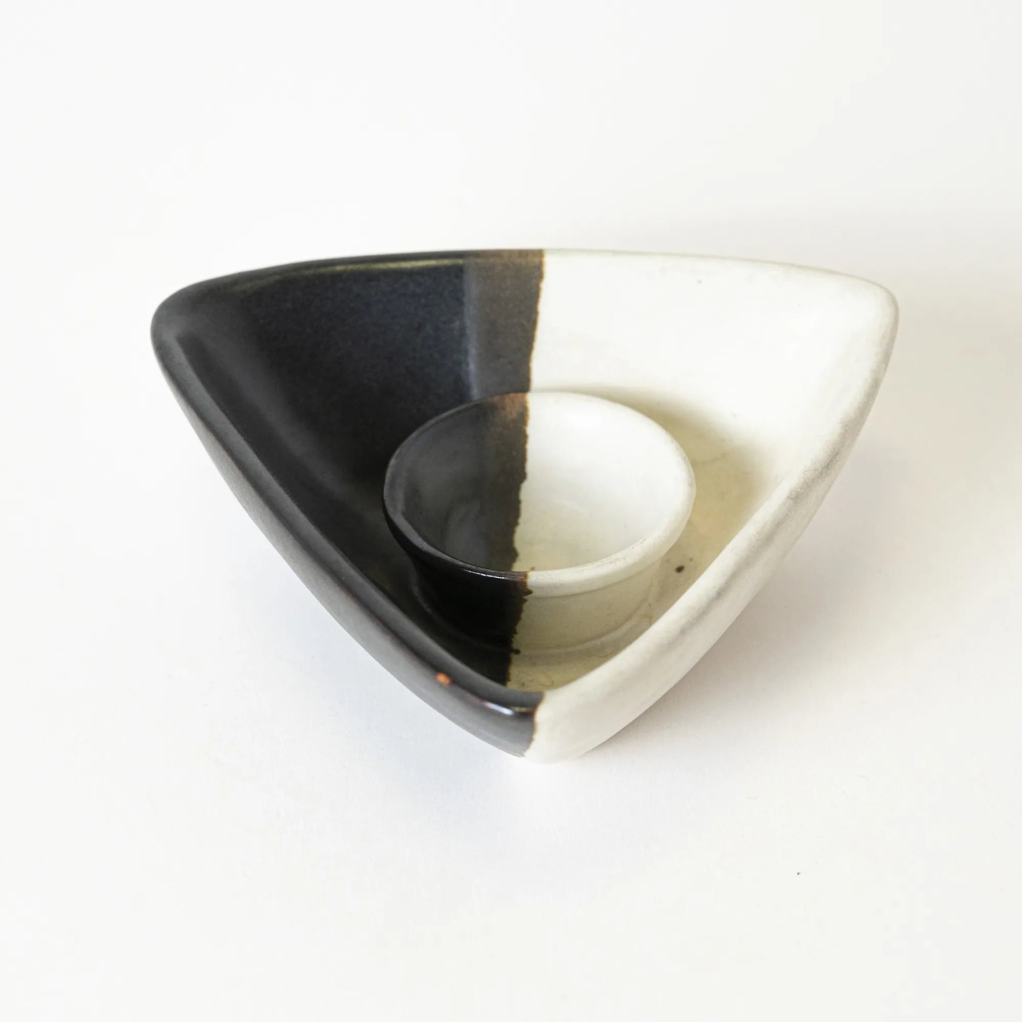 Classic Contradiction Ashtray