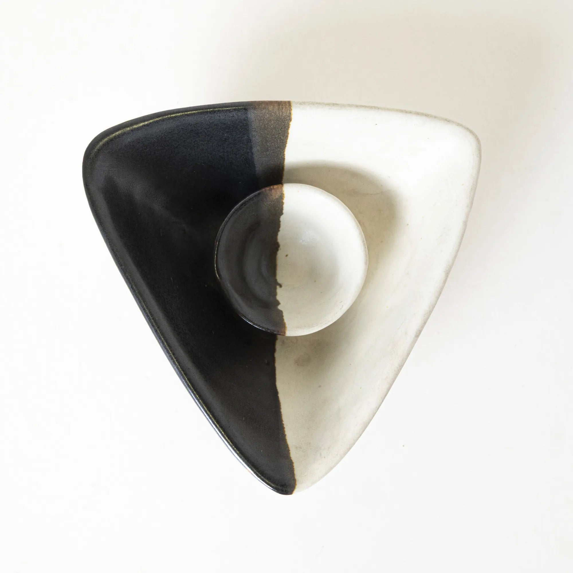 Classic Contradiction Ashtray