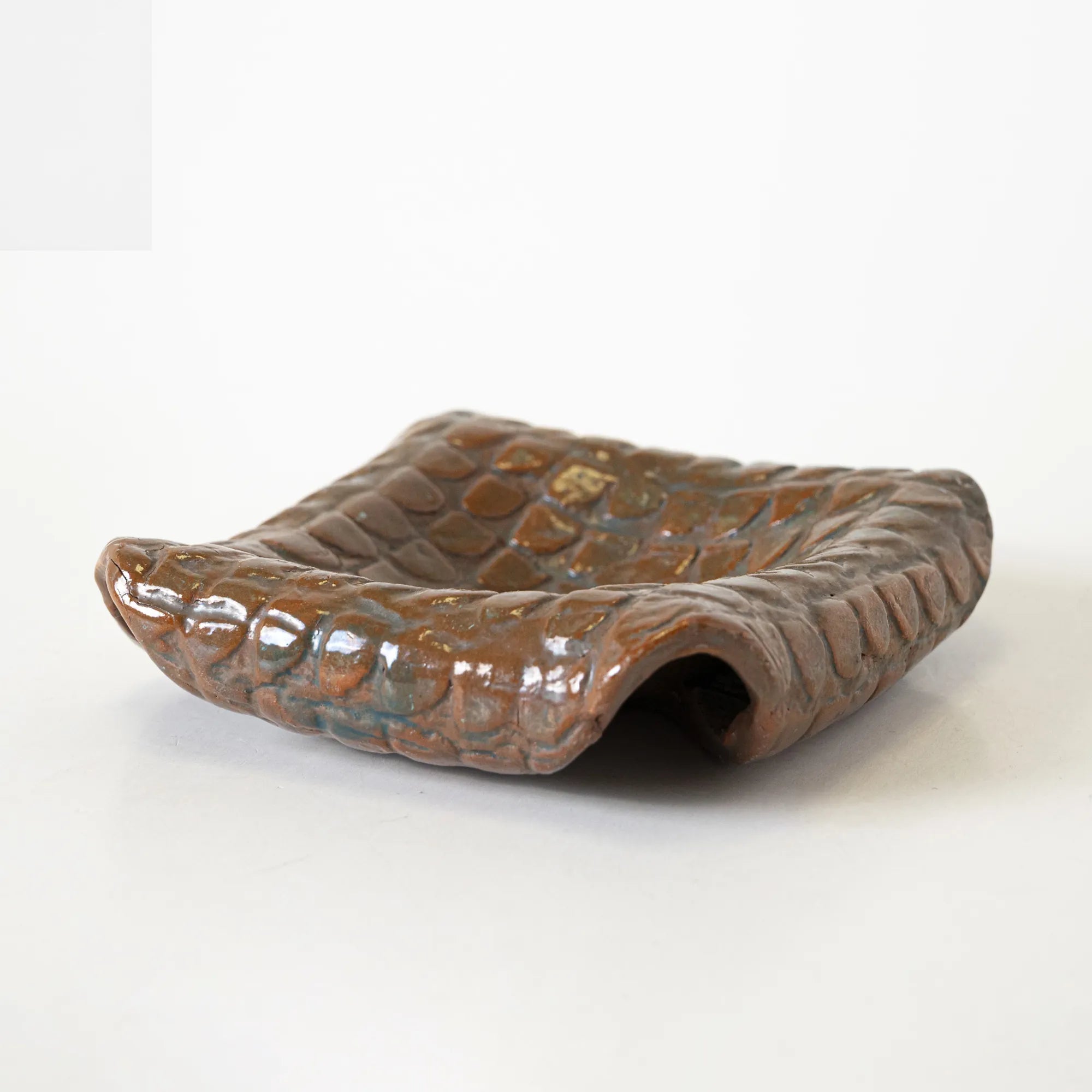 Reptilian Luster Ashtray