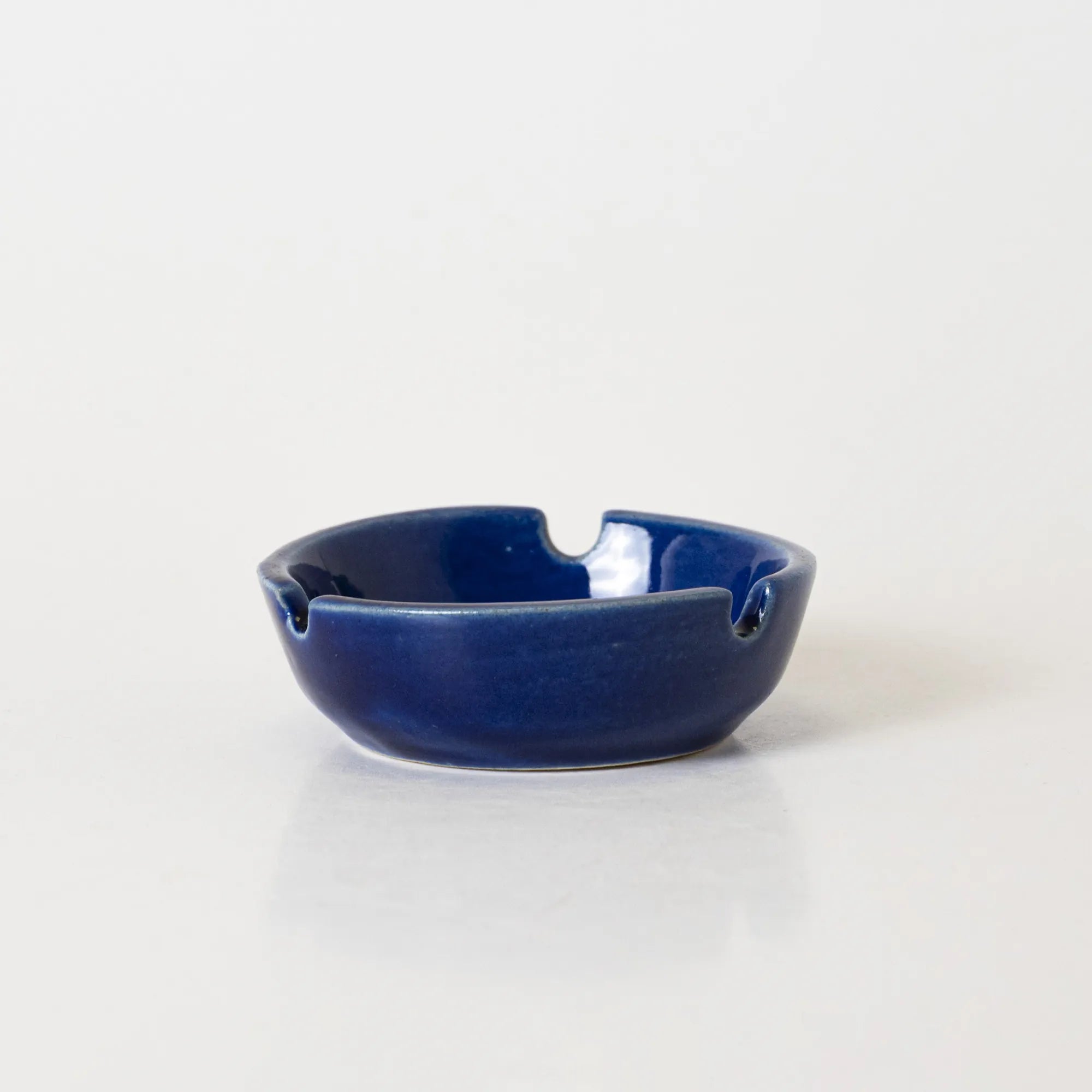 Elegant Embergow Ashtray