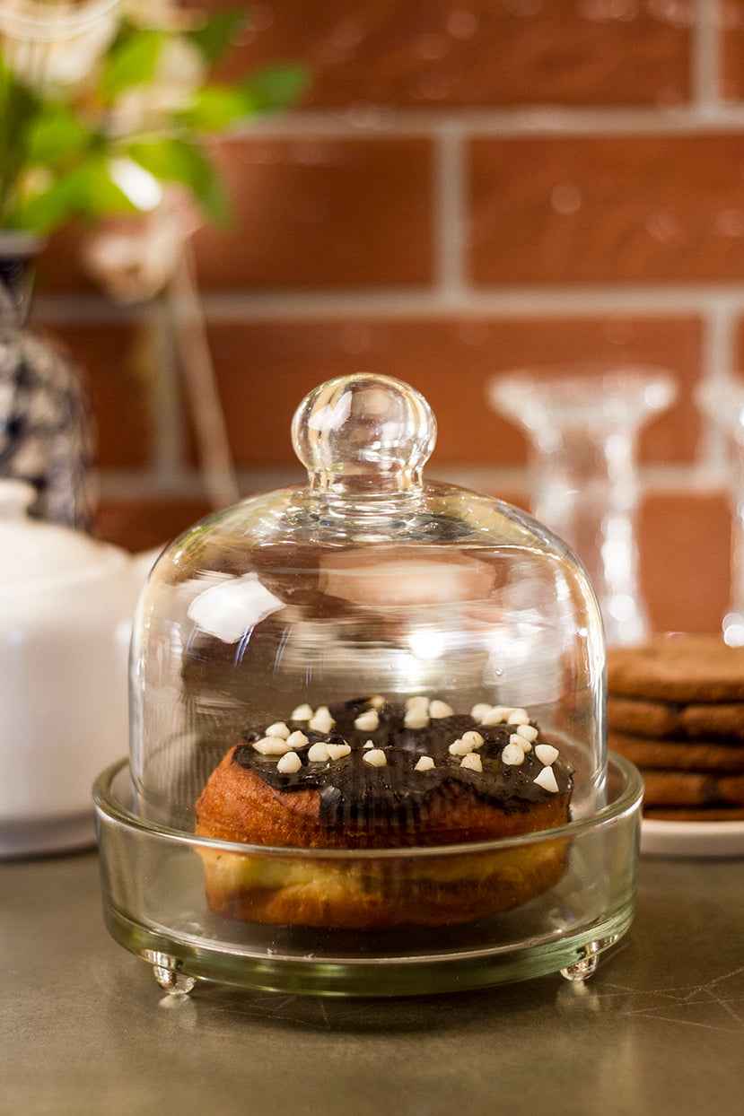 Dome Cake Stand with Lid