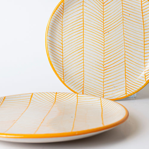YELLOW SWIRL PLATE - Kalakriti