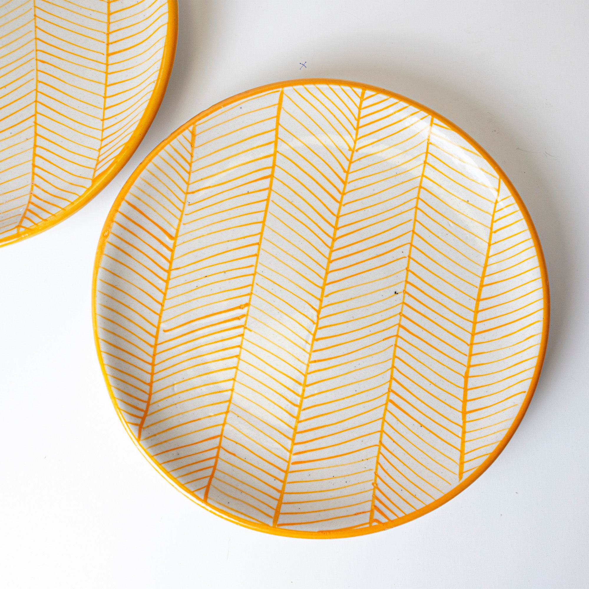 YELLOW SWIRL PLATE