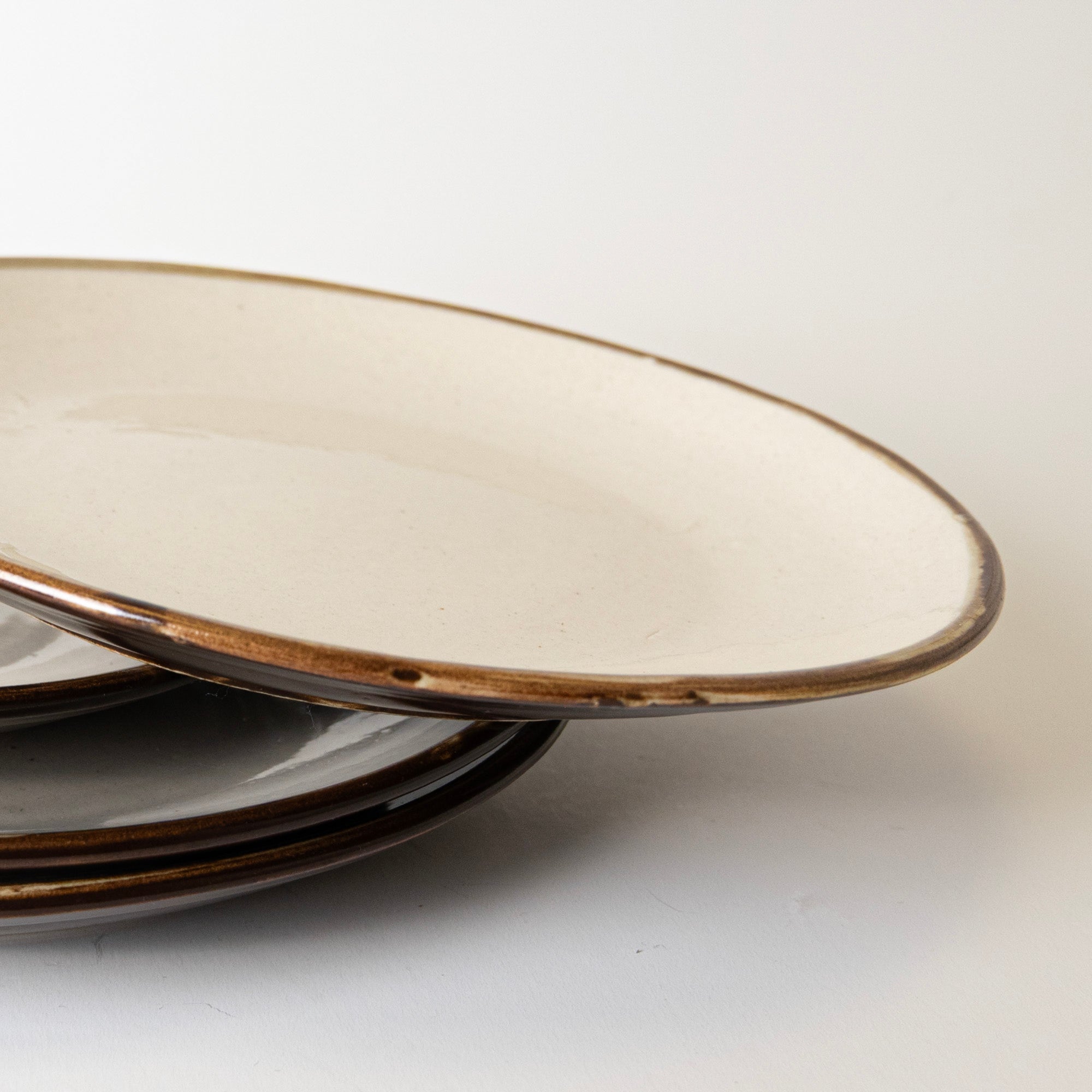 DUAL RIM ELEGANCE PLATE