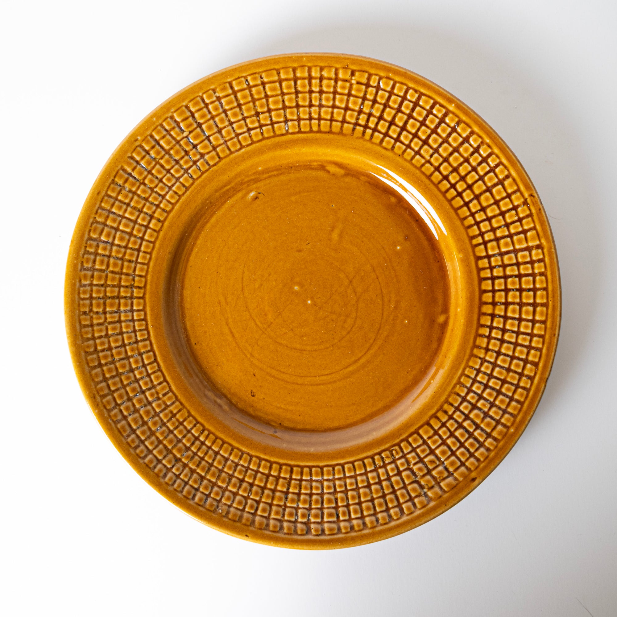 YELLOW DELIGHT PLATE