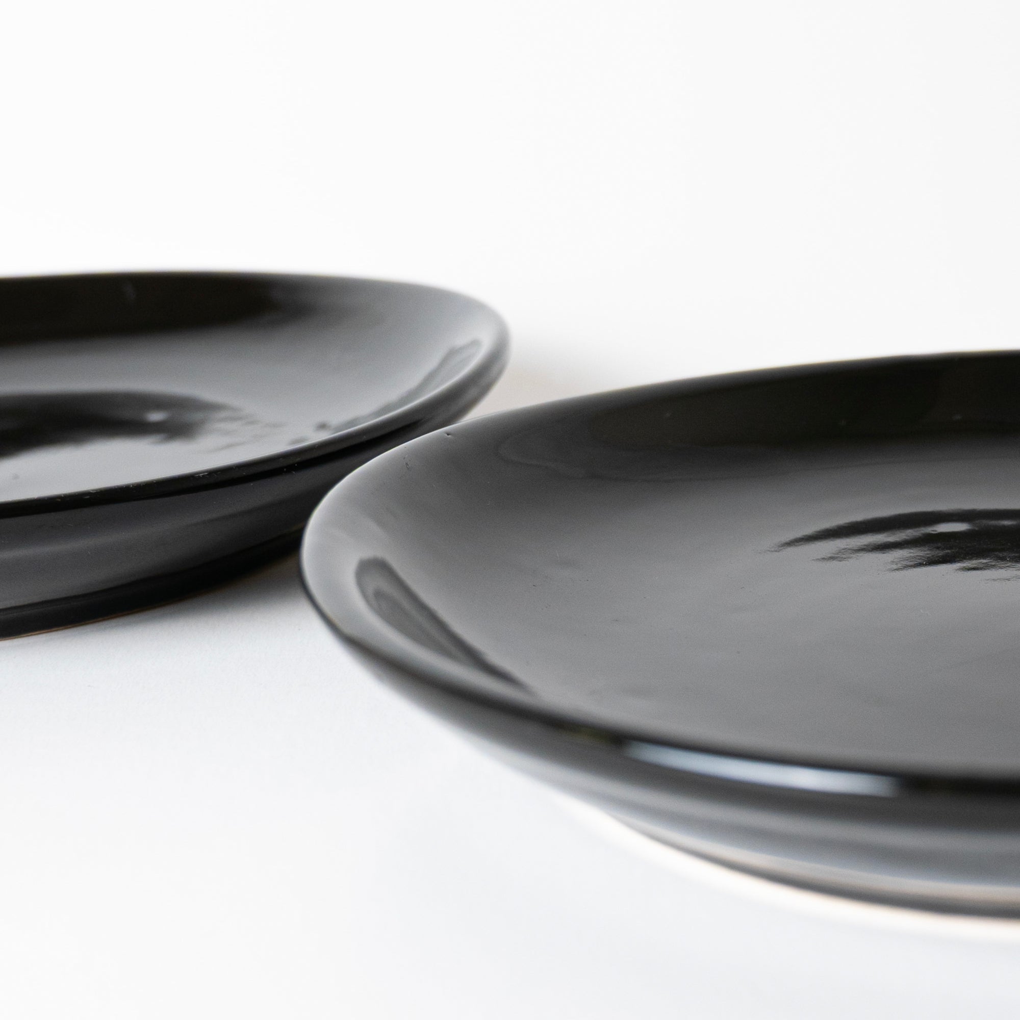 MIDNIGHT PEARL PLATE