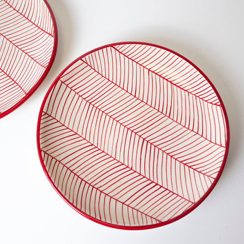 CRIMSON LACE PLATE - Kalakriti