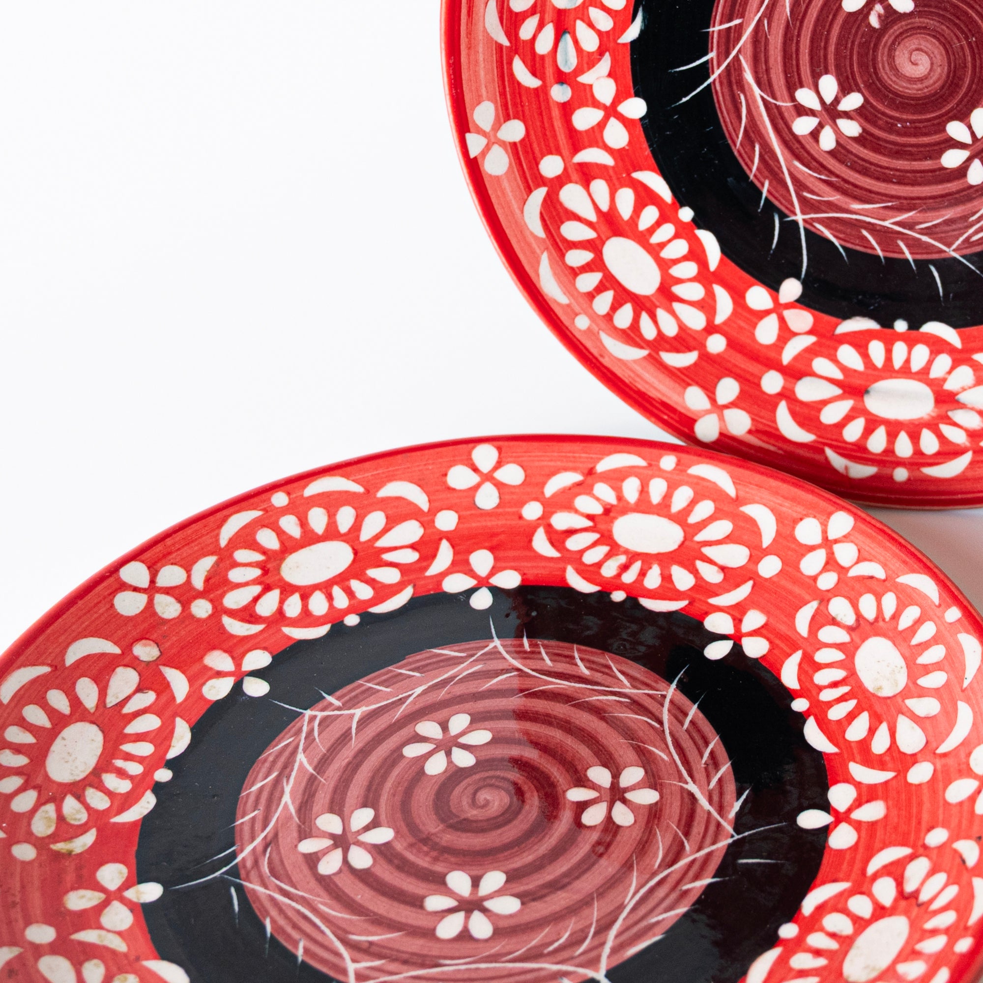 RED SWIRL PLATE