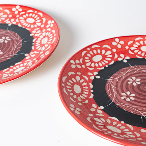 RED SWIRL PLATE - Kalakriti