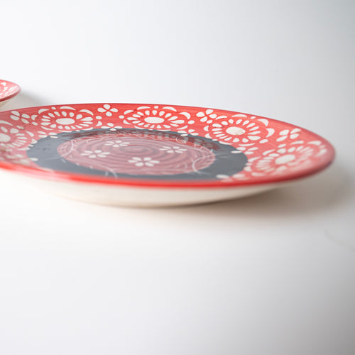 RED SWIRL PLATE - Kalakriti
