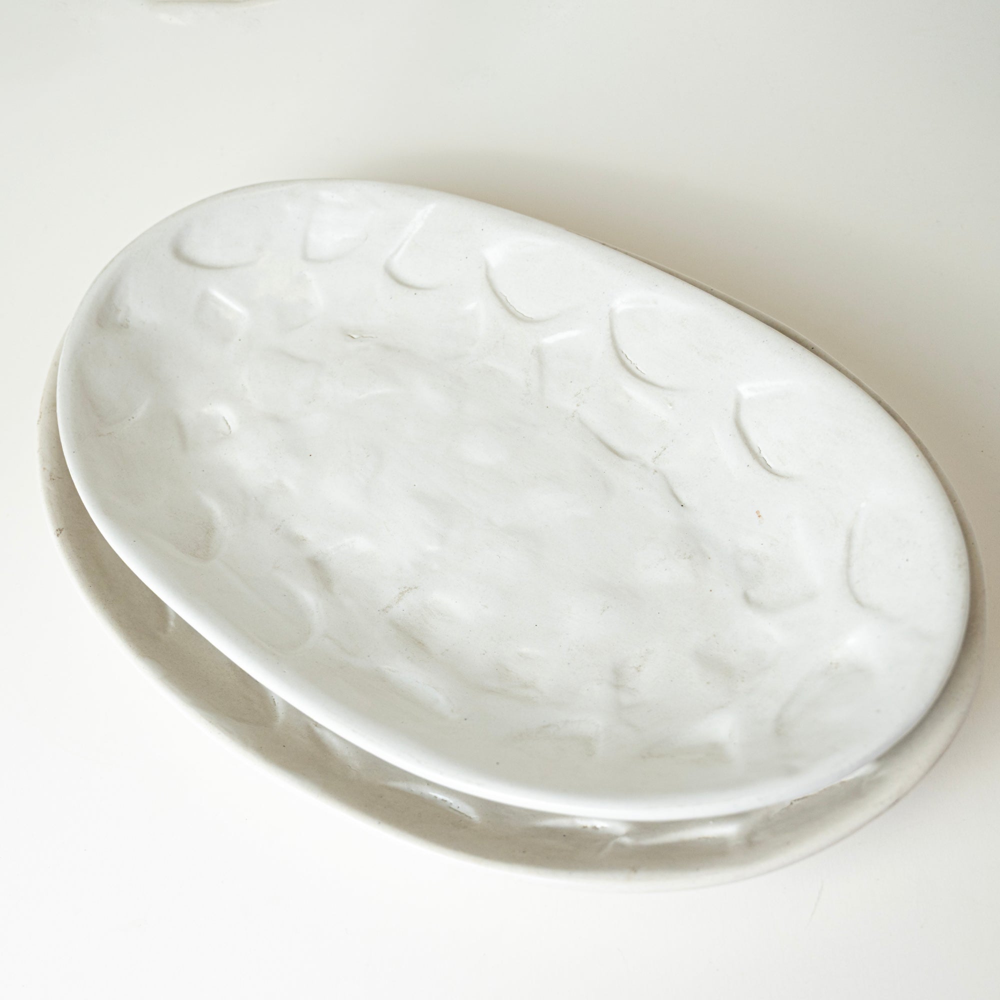 SNOWY GLOW PLATTER