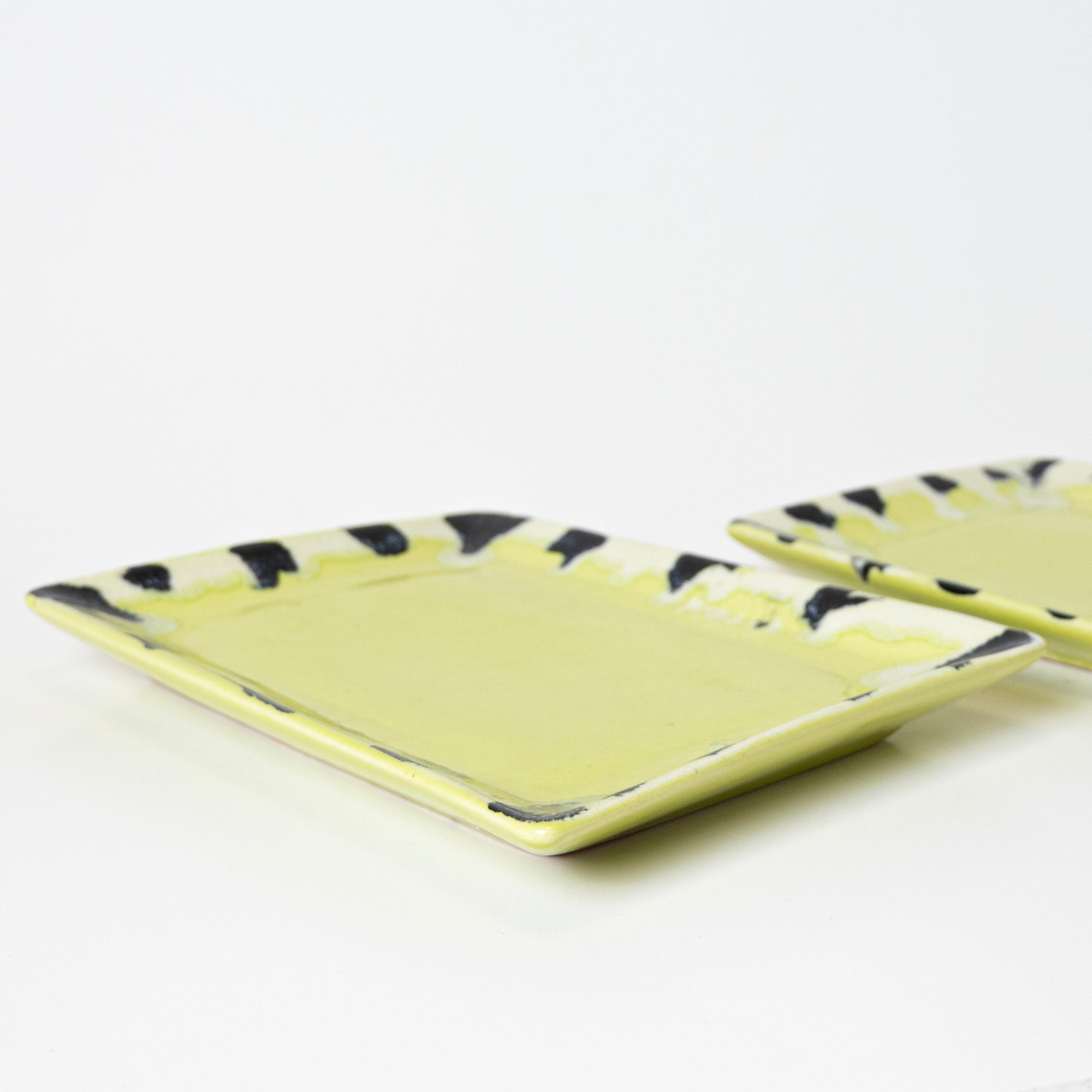 MOSS Striped platter