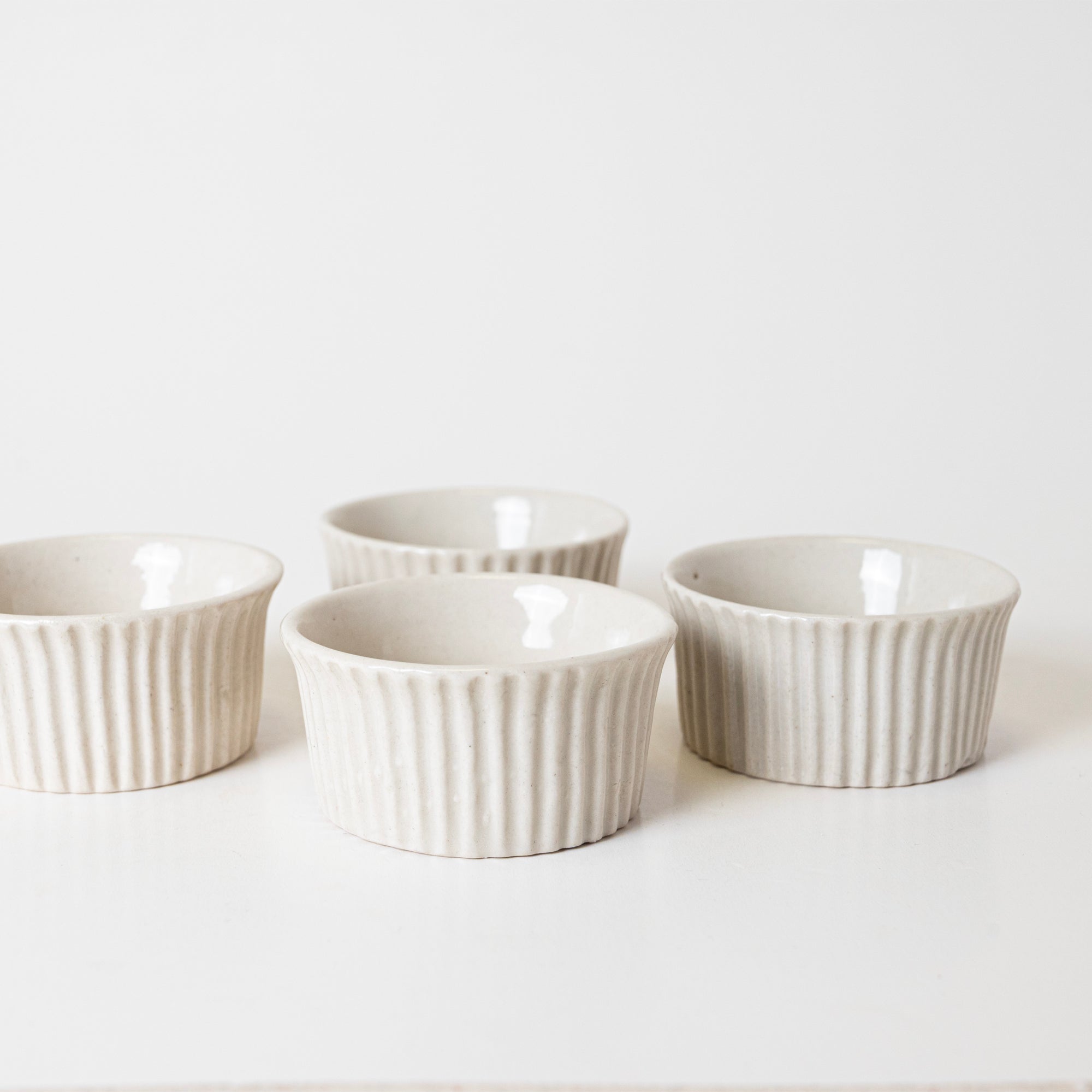 Rimmed Ivory Condiment