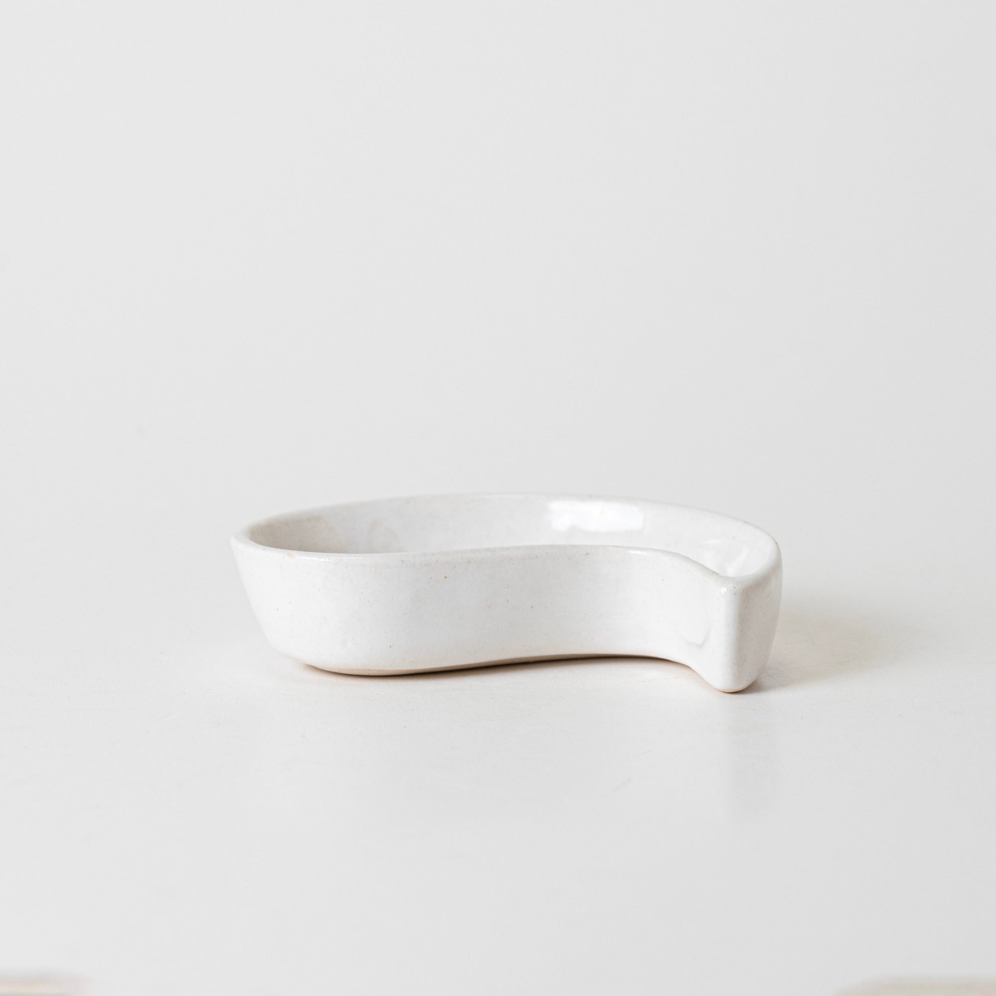 Sandy Oasis Condiment