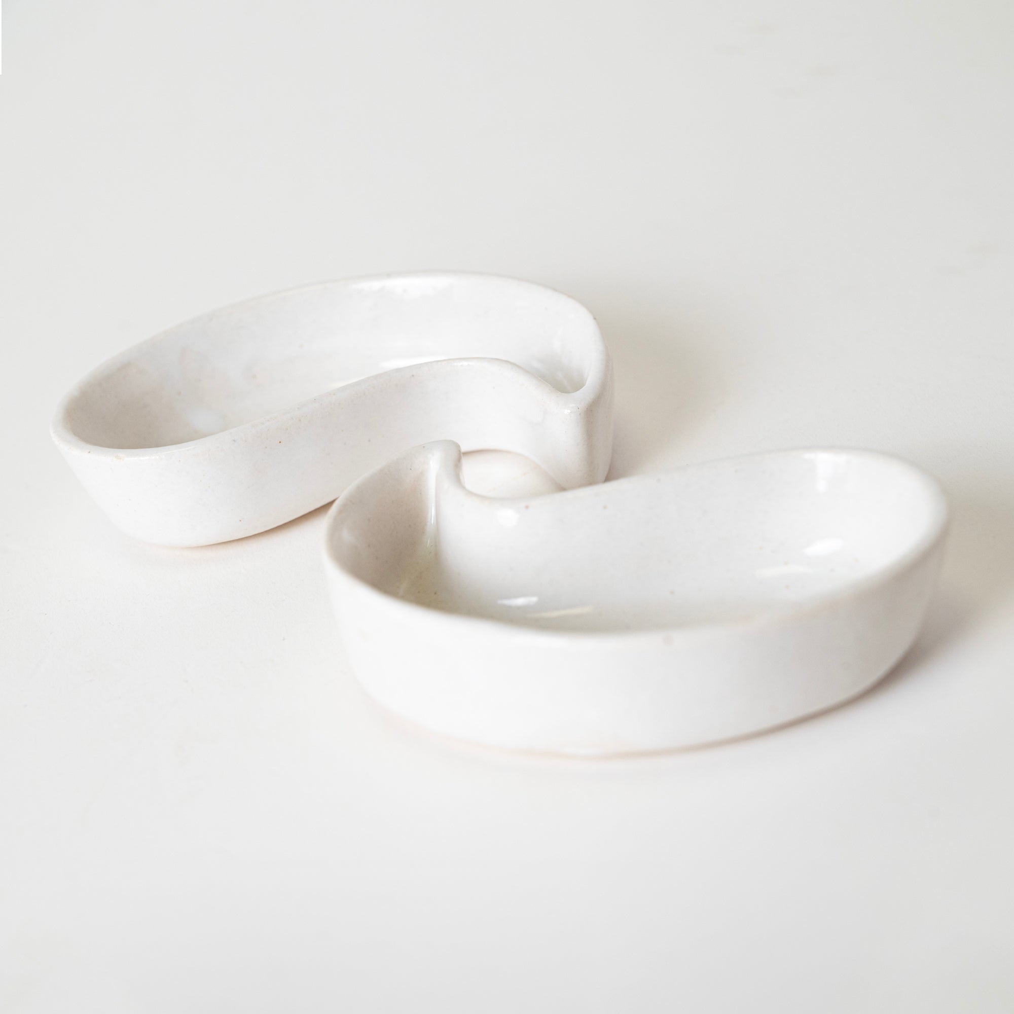 Sandy Oasis Condiment