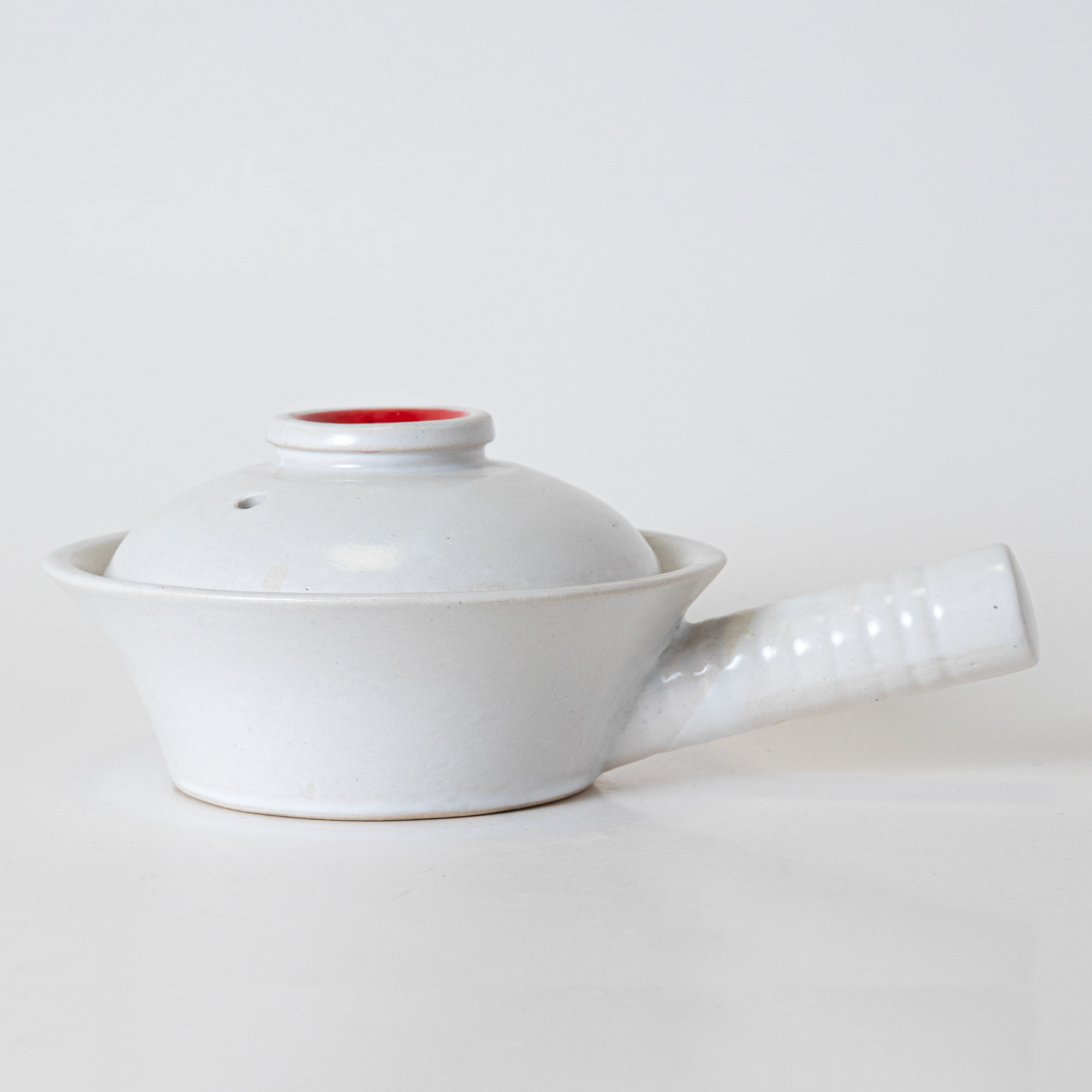 Red Lid Fondue Pot