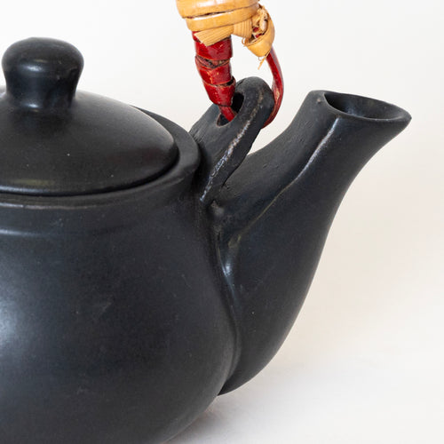 CHARCOAL KETTLE - Kalakriti