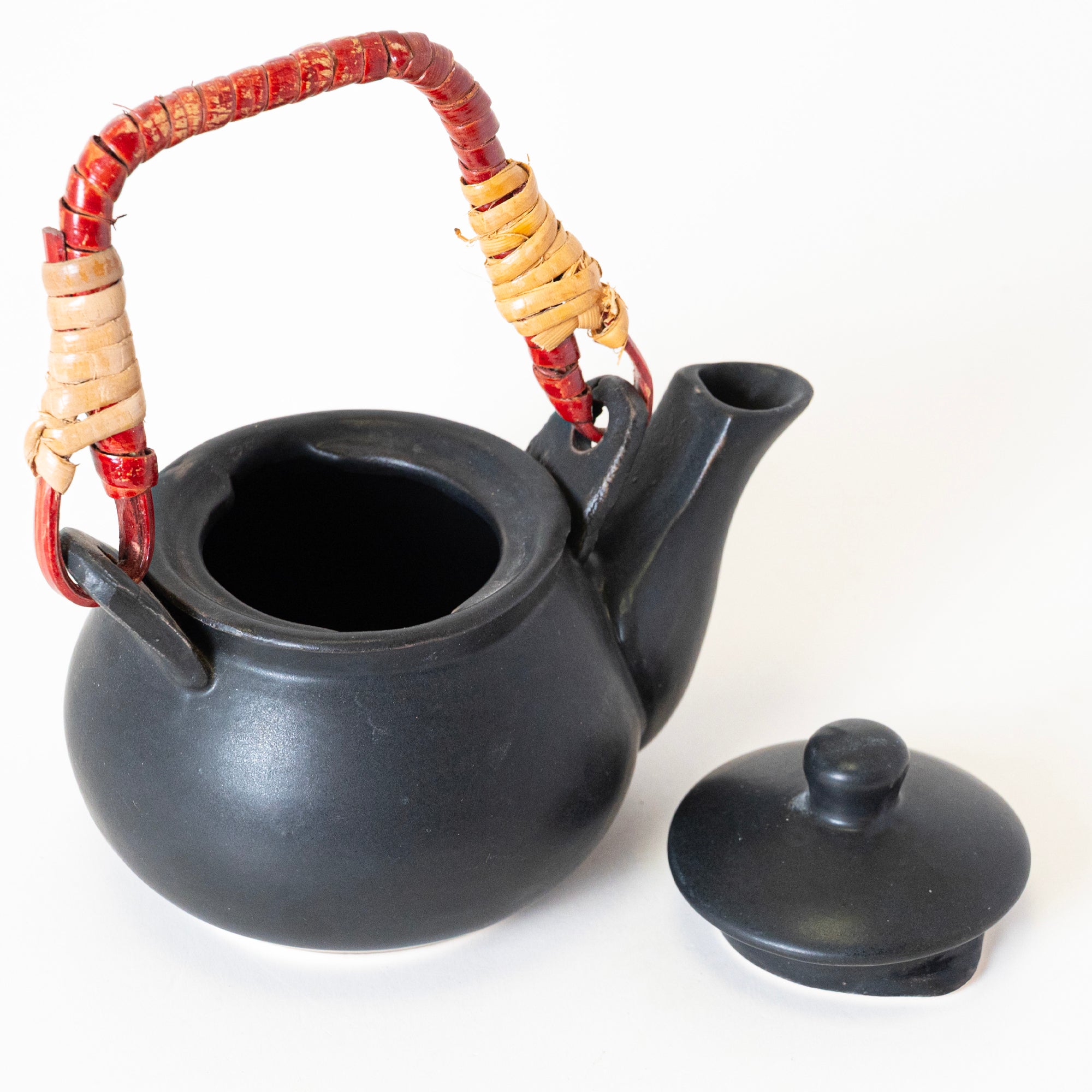 Charcoal Ceramic Kettle