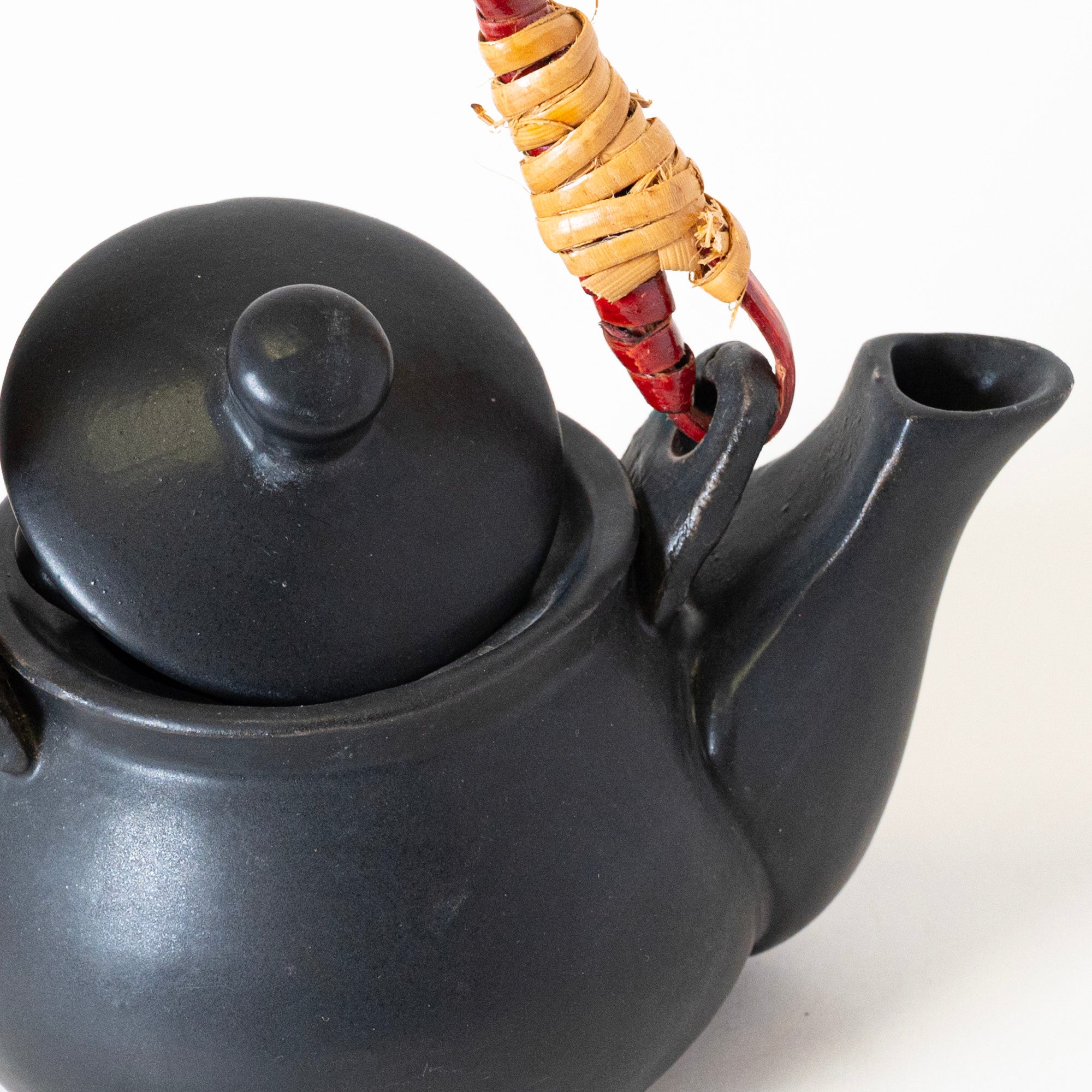 Charcoal Ceramic Kettle